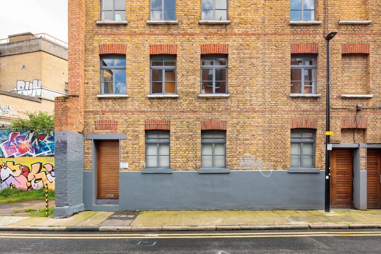 Spitalfields One Bedroom Apartment London